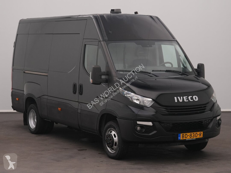 عربة نفعية Iveco 50C18