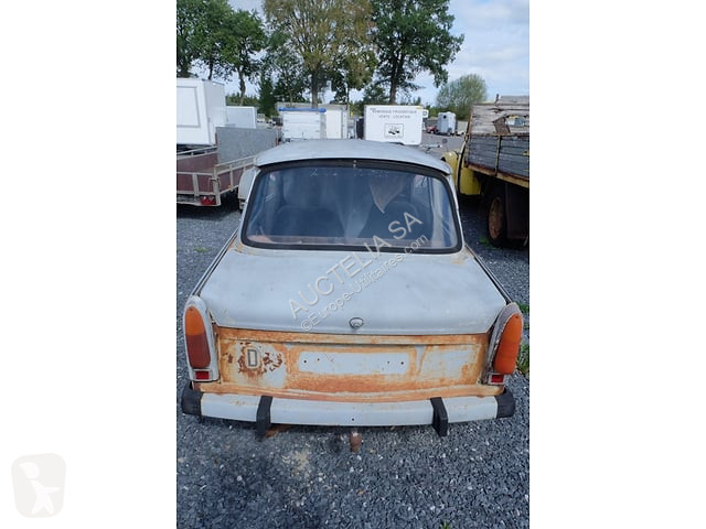 Furgoneta Trabant 601