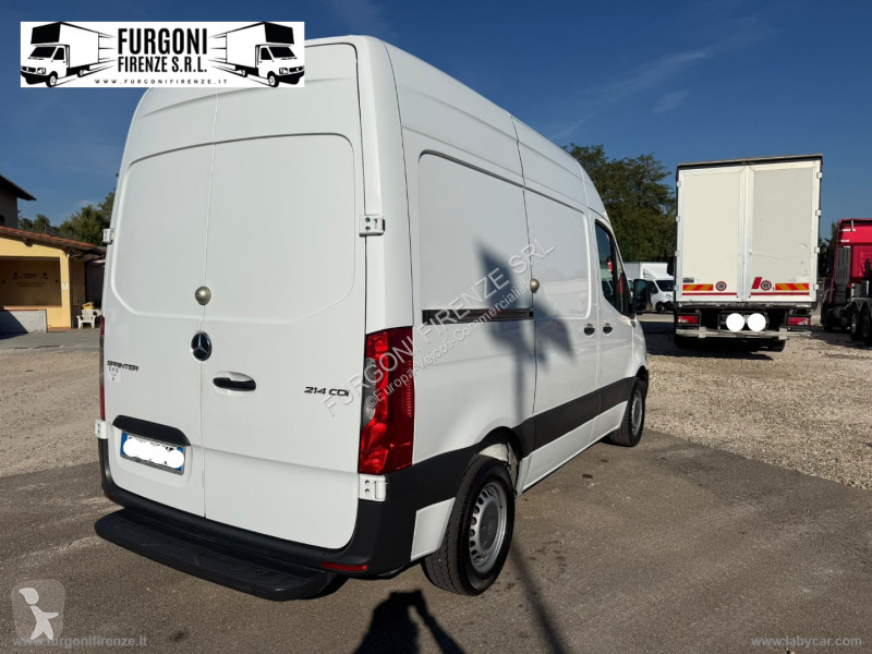 عربة نفعية Mercedes F32/30 214CDI TN Furg. Pro