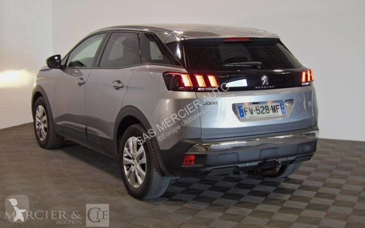 Samochód dostawczy Peugeot