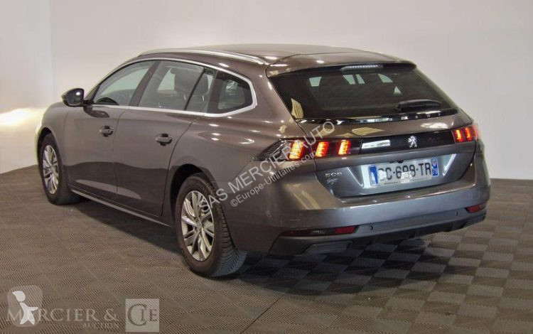 Samochód dostawczy Peugeot