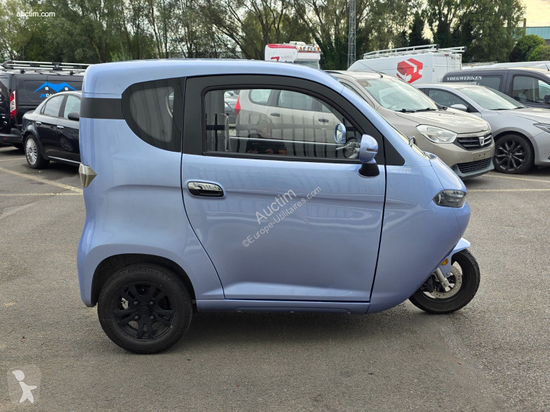 Autoutilitară  jj2000dzk