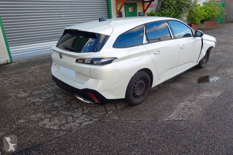 Veicolo commerciale Peugeot 1,5 HDI 130 BVA