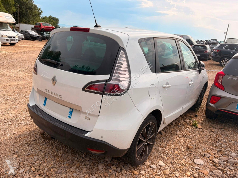 Véhicule utilitaire Renault Scénic III 1.2 TCe...