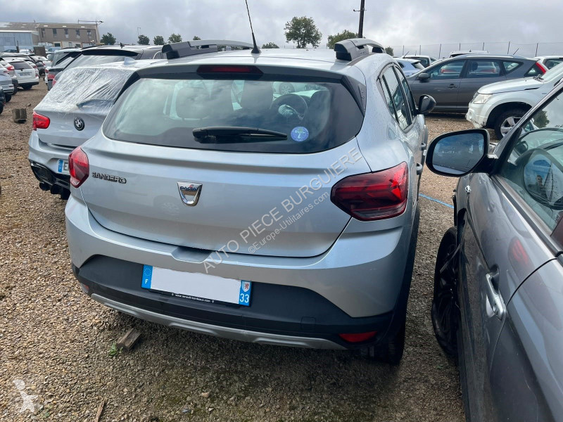 Véhicule utilitaire Dacia III 1.0i TCe 90...
