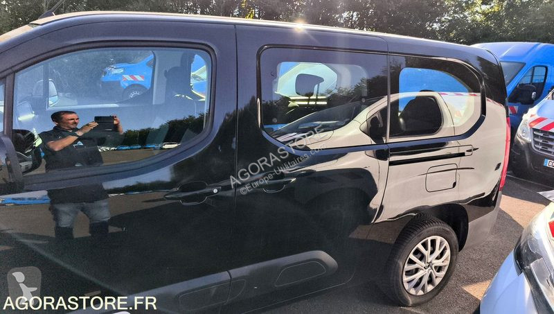 Véhicule utilitaire Citroën BERLINGO