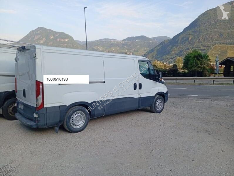 Autoutilitară Iveco