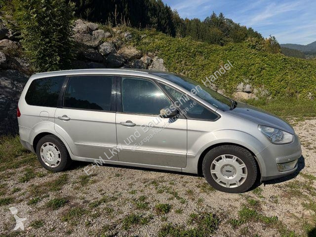 Furgoneta Ford Trend