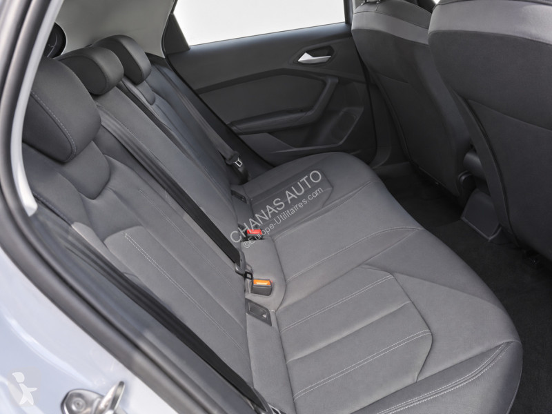 Autoutilitară Audi 25 TFSI 95 Design Luxe S...