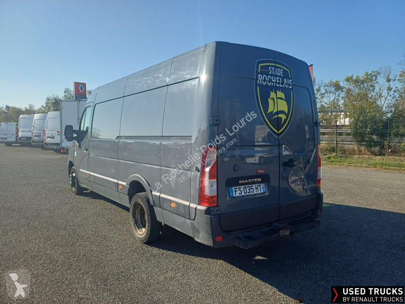 Autoutilitară Renault