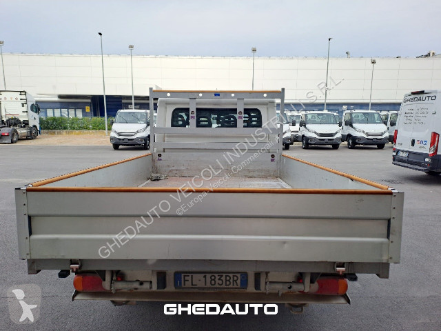 Véhicule utilitaire Peugeot BOXER DOPPIA CABINA...