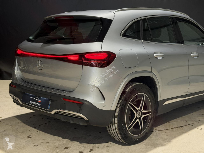 Véhicule utilitaire Mercedes EQA 250 +  AMG Line