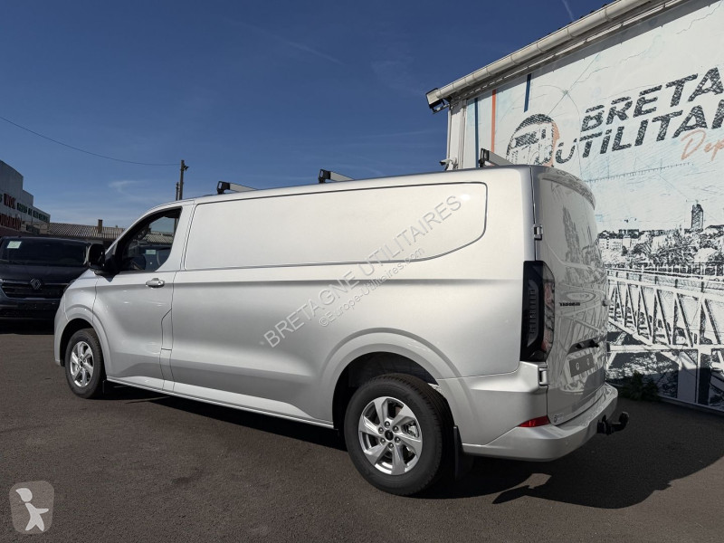 Véhicule utilitaire Ford TRANSIT CUSTOM FG 4X4...