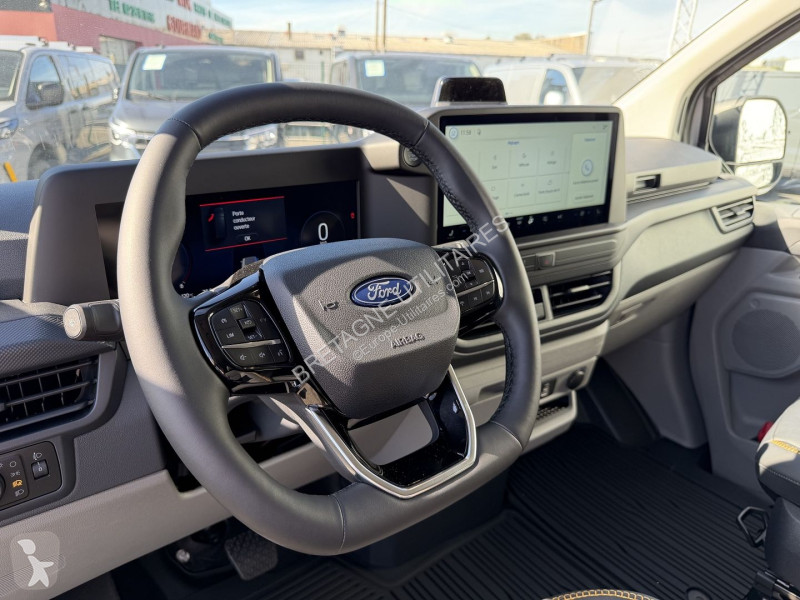Véhicule utilitaire Ford TRANSIT CUSTOM FG 320...