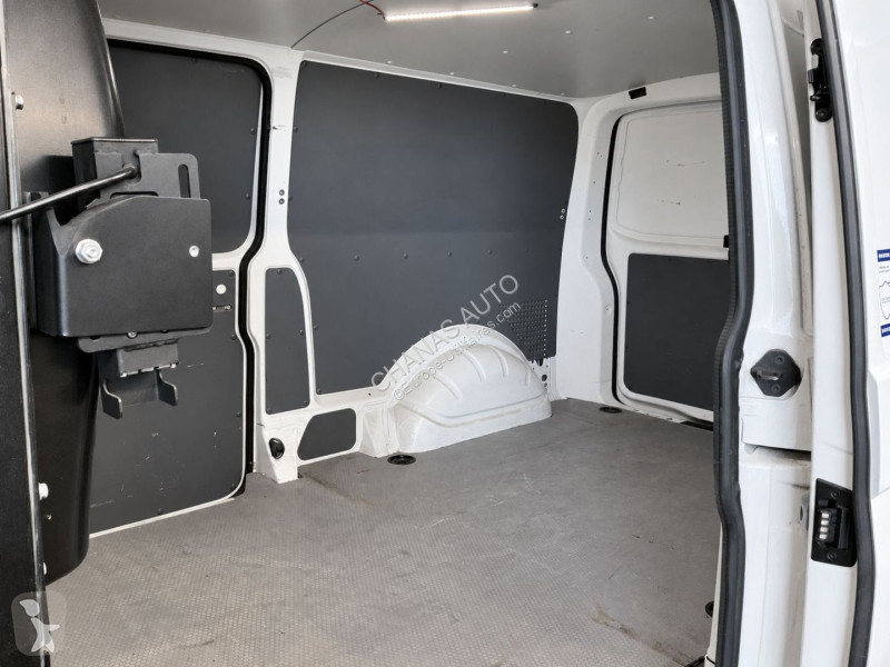 Véhicule utilitaire Volkswagen L2H1 2.0 TDI 110...