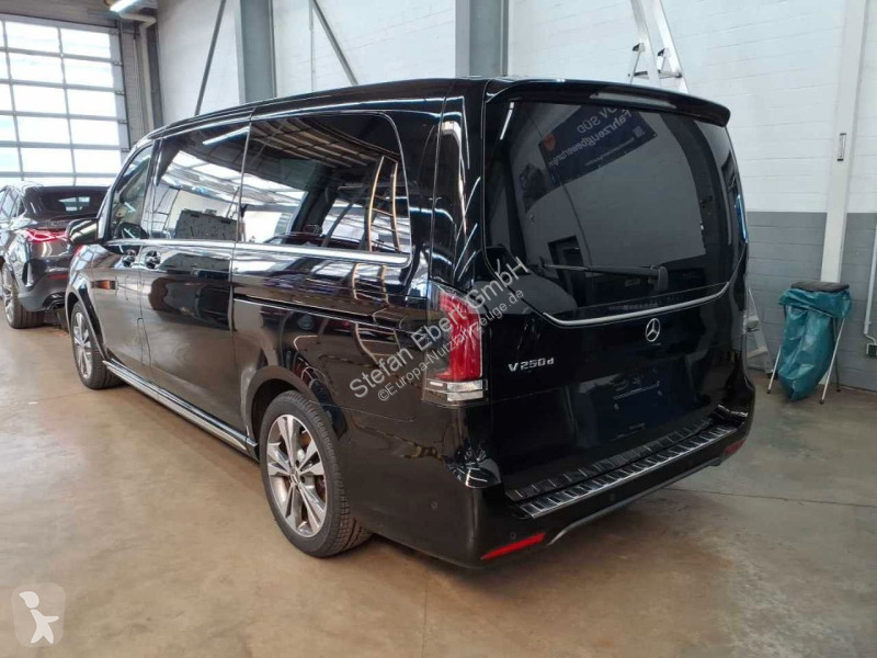 Véhicule utilitaire Mercedes V  d AVA AMG AHK...