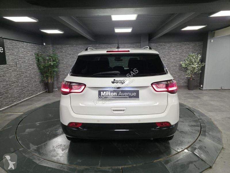 Véhicule utilitaire Jeep COMPASS 1.5 Turbo T4...