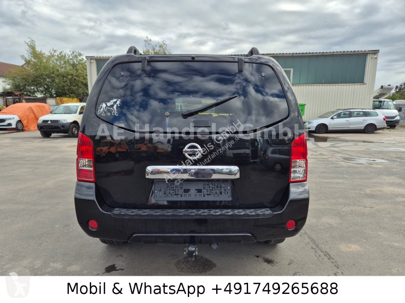 Véhicule utilitaire Nissan 2.5 dCi 4x4...