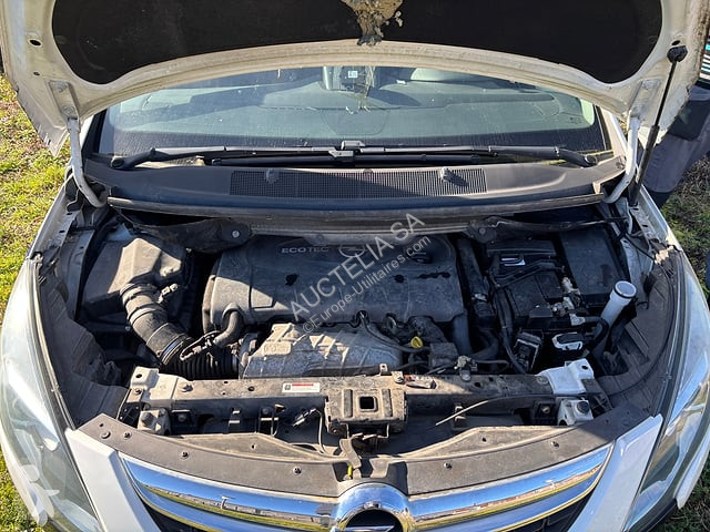 Véhicule utilitaire Opel