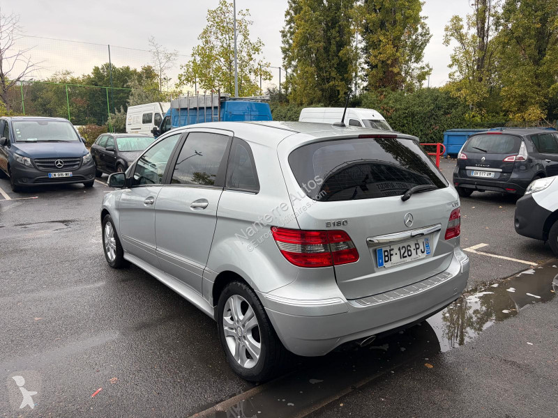 Véhicule utilitaire Mercedes CLASSE B 180 CDI...