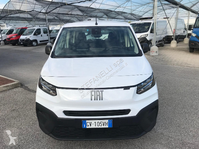 Véhicule utilitaire Fiat Doblo van d.cab XL 1.5...