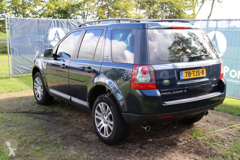 Véhicule utilitaire Land Rover HSE i6