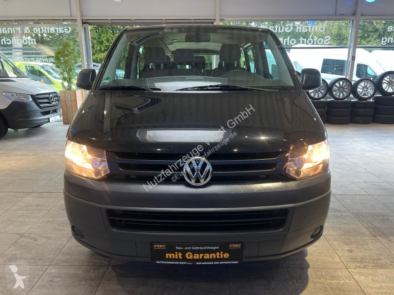 Véhicule utilitaire Volkswagen T5...