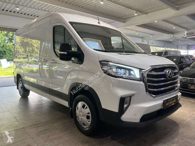 Véhicule utilitaire Maxus 9 L3H2...