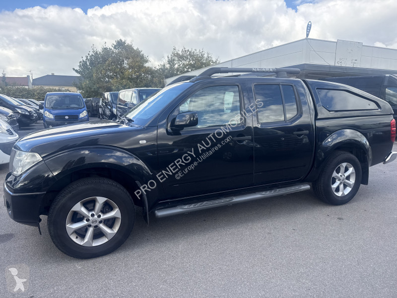 Véhicule utilitaire Nissan NAVARA 2.5 DCI 174CH...