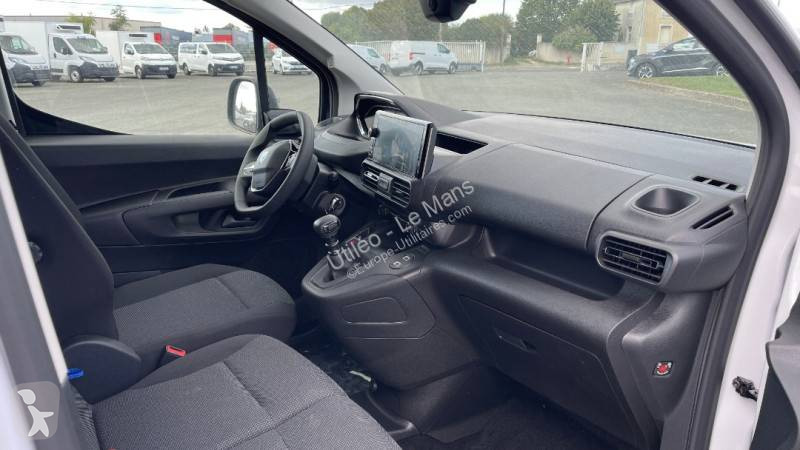 Véhicule utilitaire Peugeot