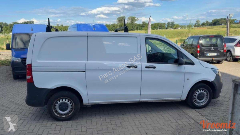 Mercedes  van