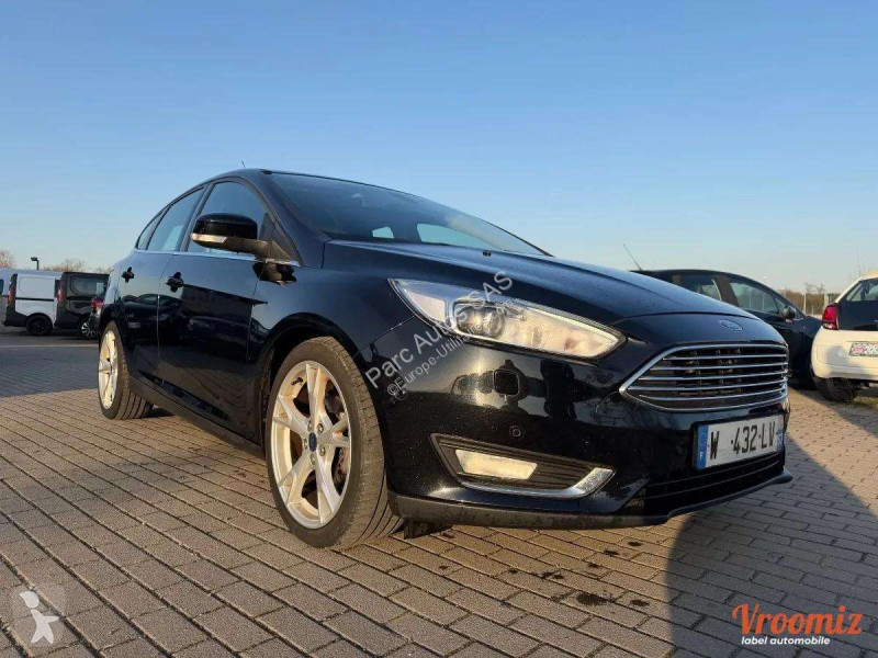 Véhicule utilitaire Ford