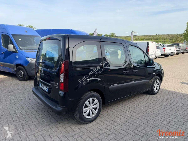 Peugeot  van
