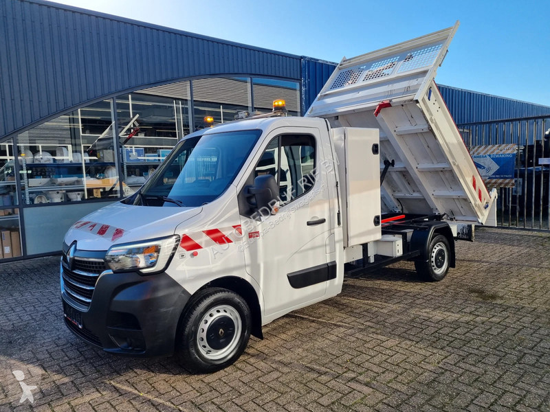 Véhicule utilitaire Renault 2.3 dci 146 pk...