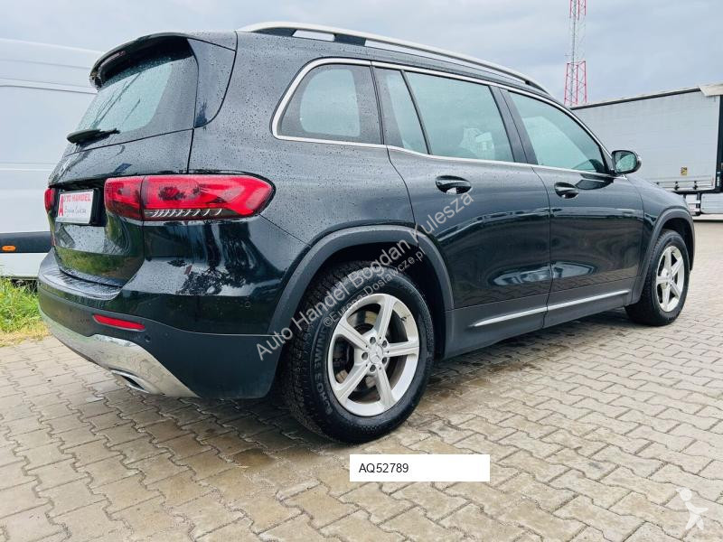 Véhicule utilitaire Mercedes GLB 200