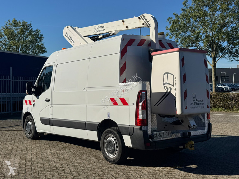 Véhicule utilitaire Renault France elevateur 121FT