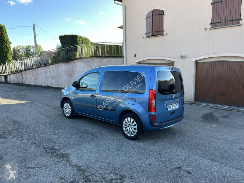 Véhicule utilitaire Mercedes Long 111 1.5 CDI...
