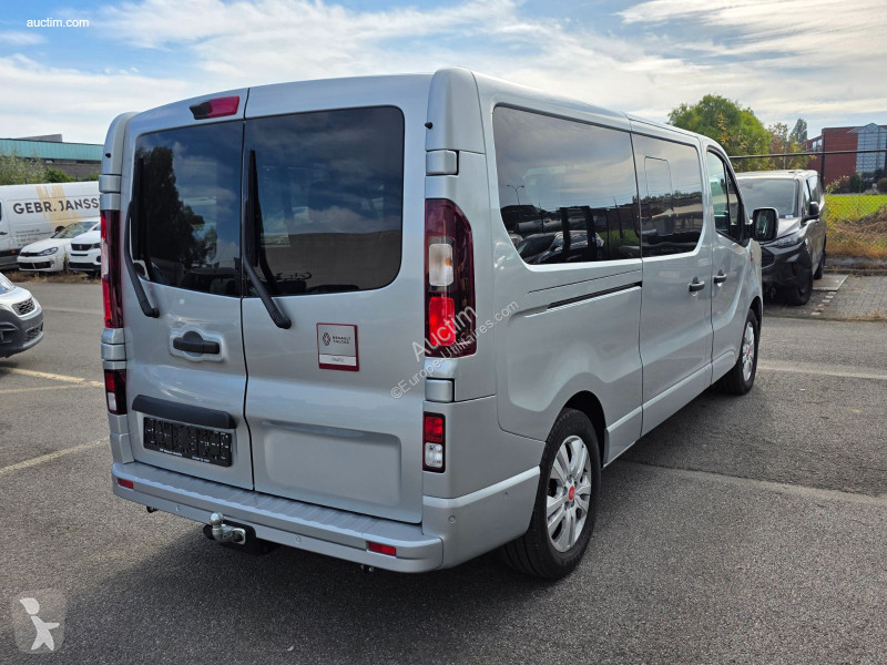 Véhicule utilitaire Renault trafic