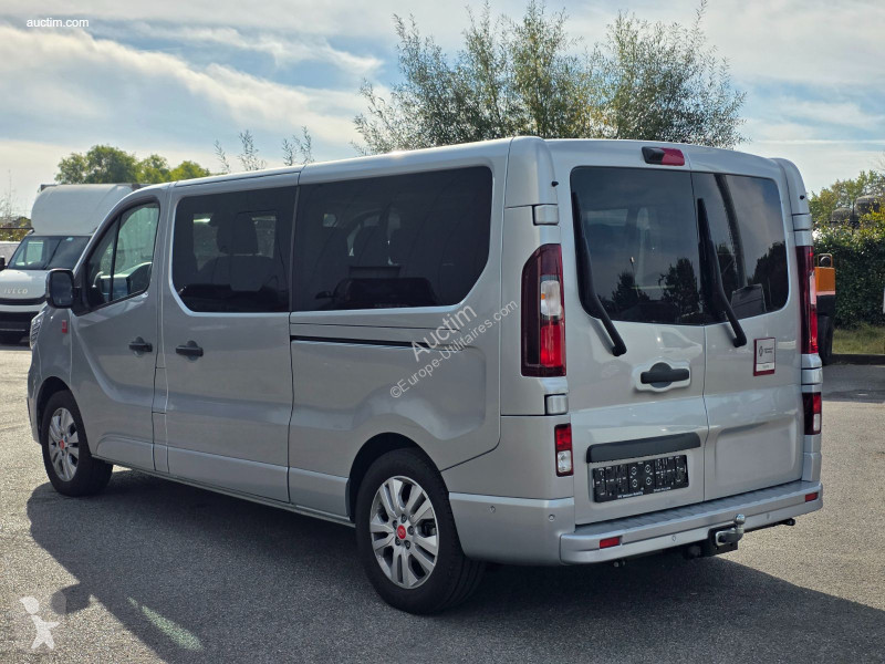Véhicule utilitaire Renault trafic