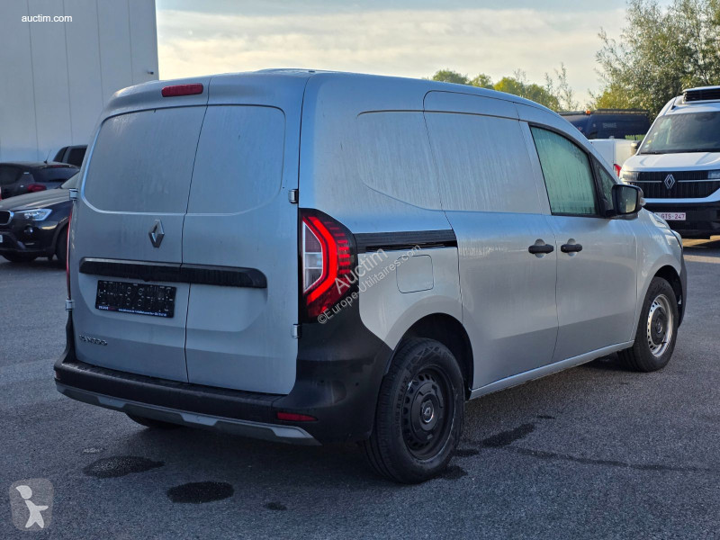 Véhicule utilitaire Renault kangoo