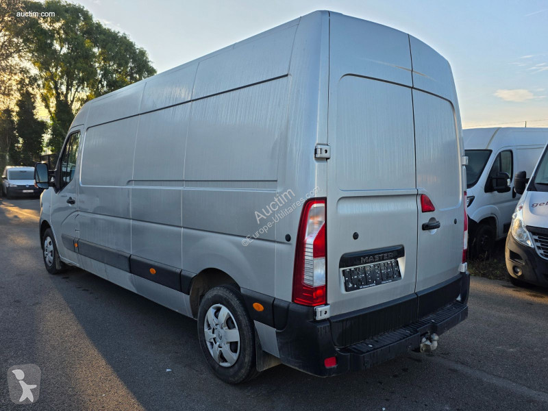 Véhicule utilitaire Renault master