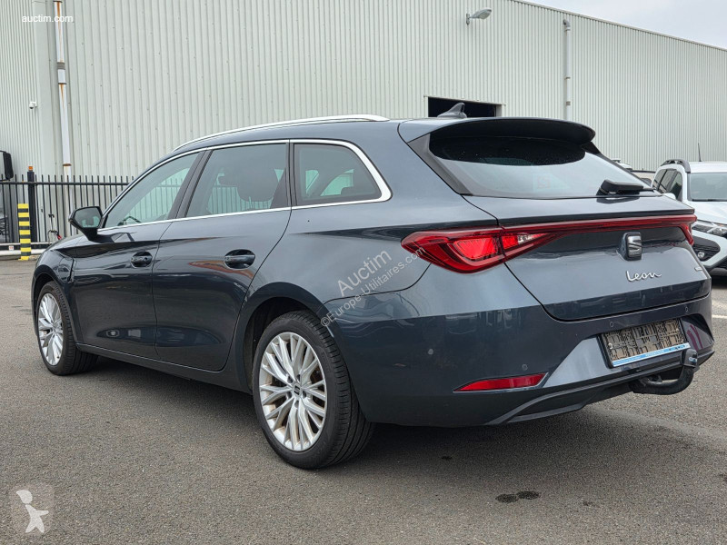 Véhicule utilitaire Seat leon