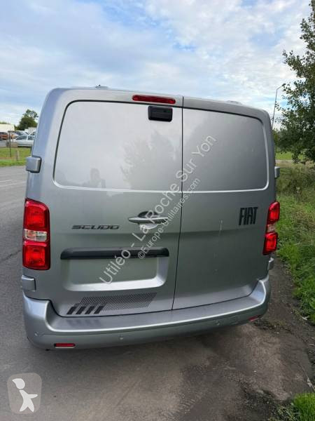 Fiat 180CH EAT8 van