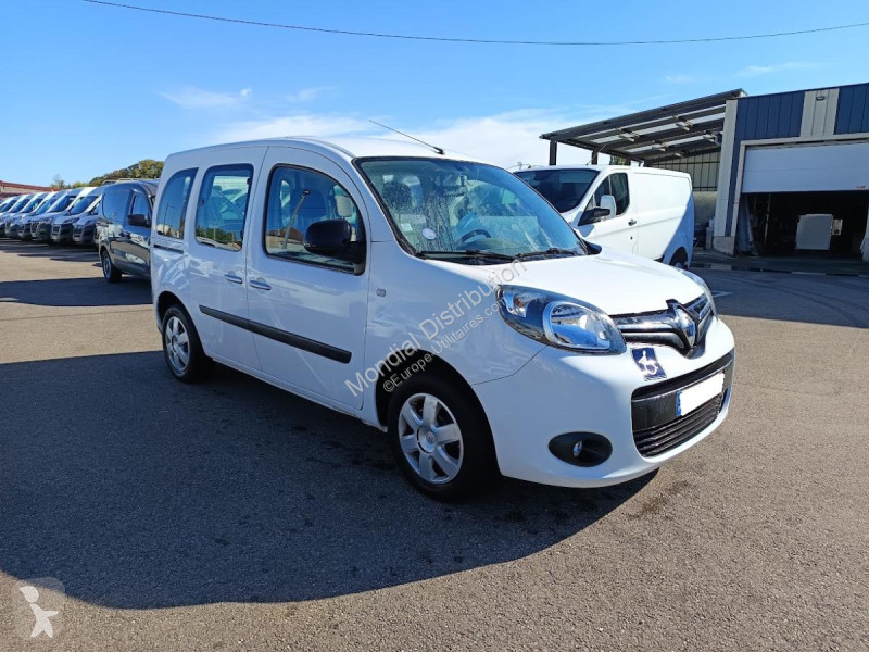 Véhicule utilitaire Renault TCE 115