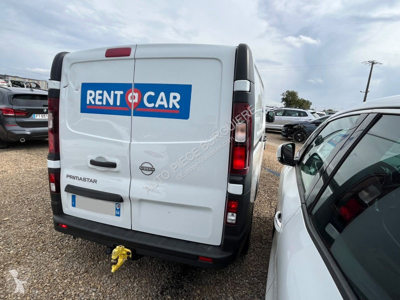 Véhicule utilitaire Nissan II 2.0 DCi 130 L1H1...
