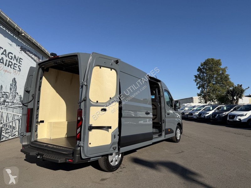 Nissan INTERSTAR FG NEUF: L3H2 3T5 2.0 DCI...