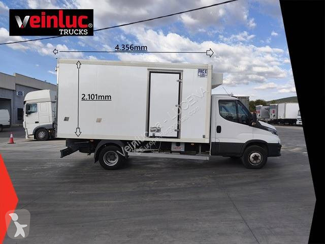 Véhicule utilitaire Iveco 72 C 18