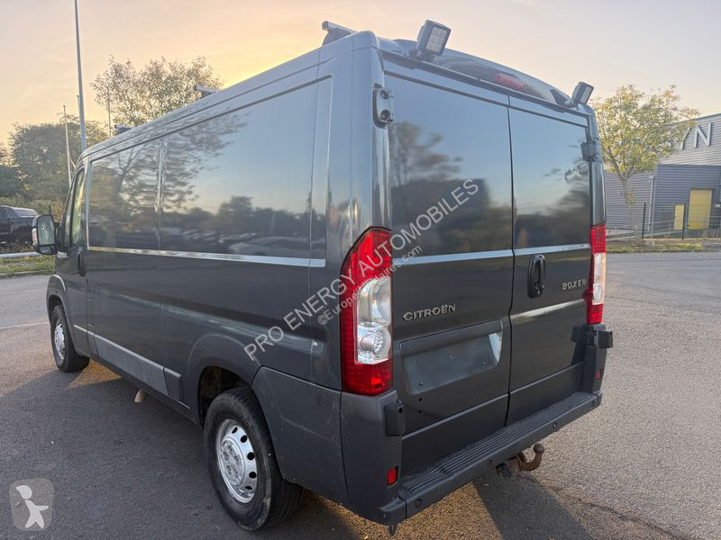 Véhicule utilitaire Peugeot BOXER FG 333 L2H1...