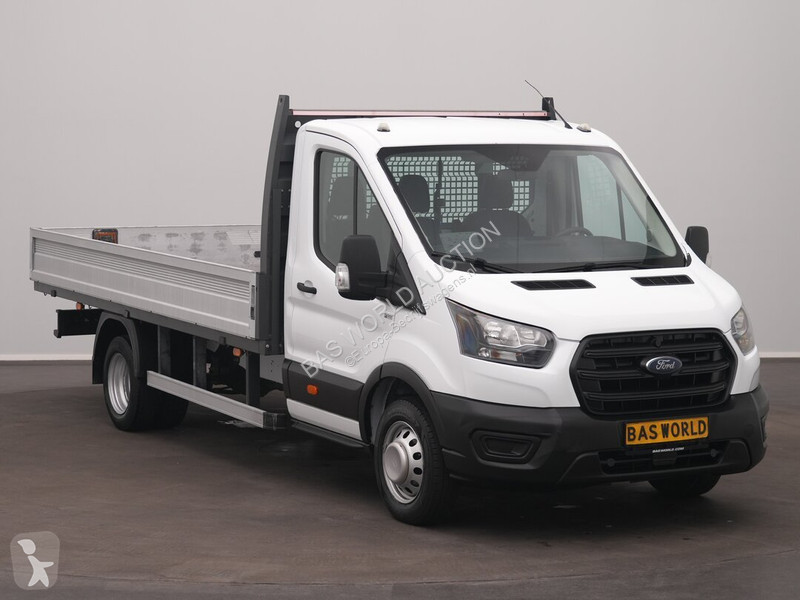 Véhicule utilitaire Ford 170pk