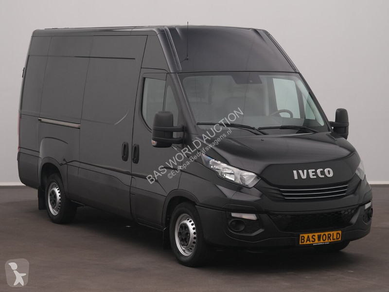 Véhicule utilitaire Iveco 35S14